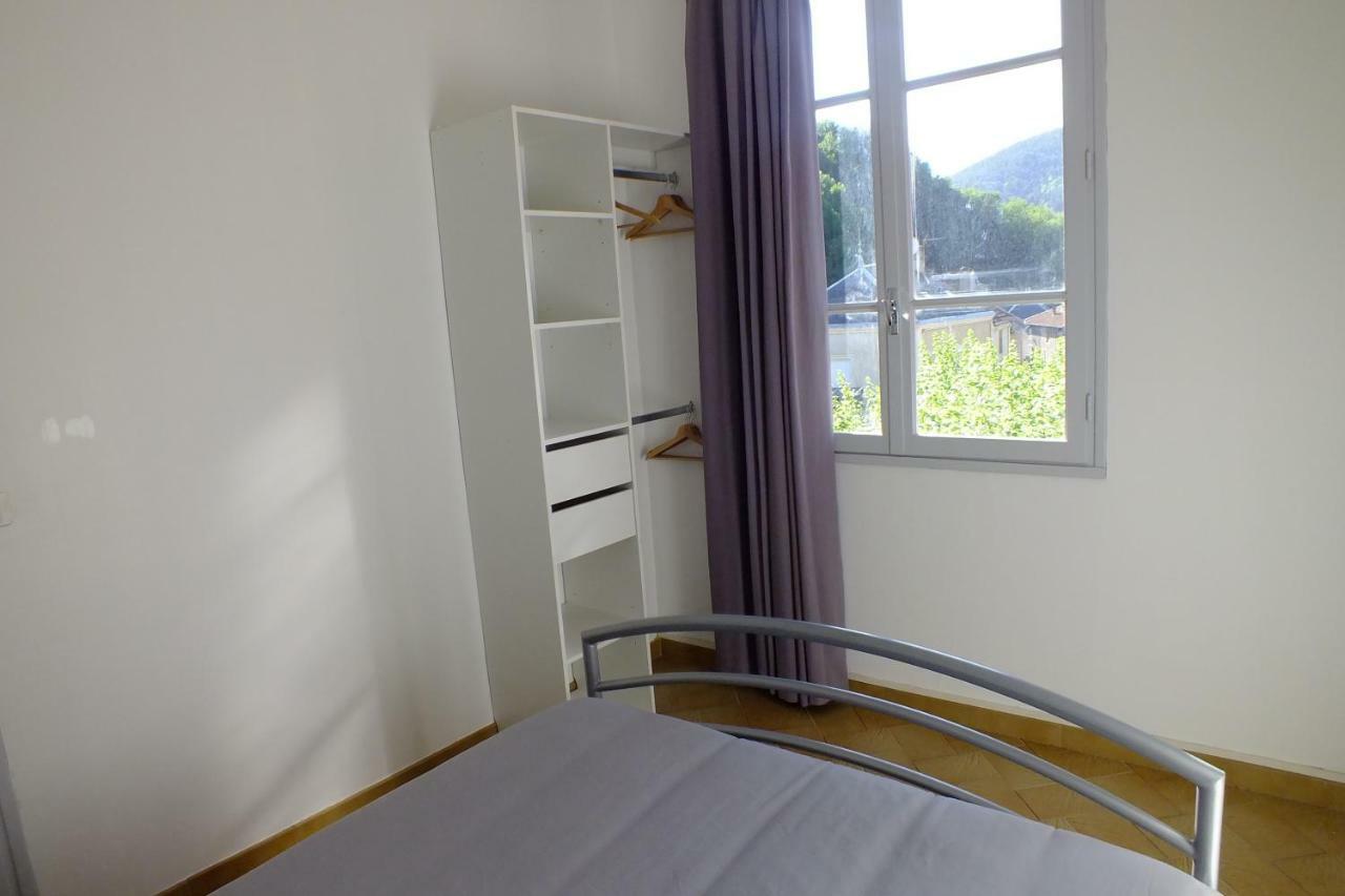סן-ז'אן-דו-ברואל Appartements Coeur De Village מראה חיצוני תמונה